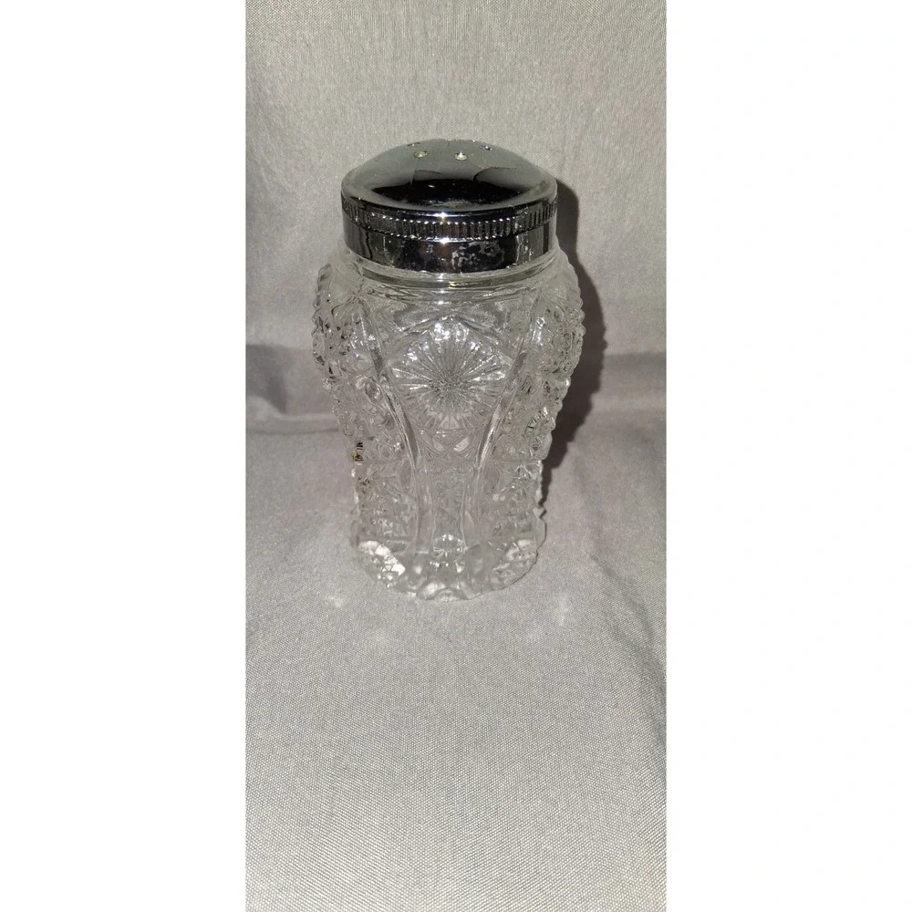 VTG Lenox Imperial Glass Salt/Pepper‎ Shaker Button & Daisy USA Never Used